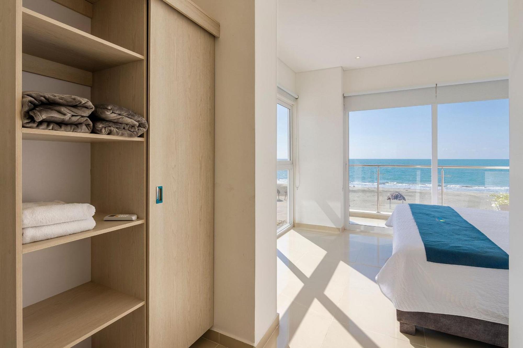 Amazing Beach House 13Br W/Pool & Staff Cartagena المظهر الخارجي الصورة