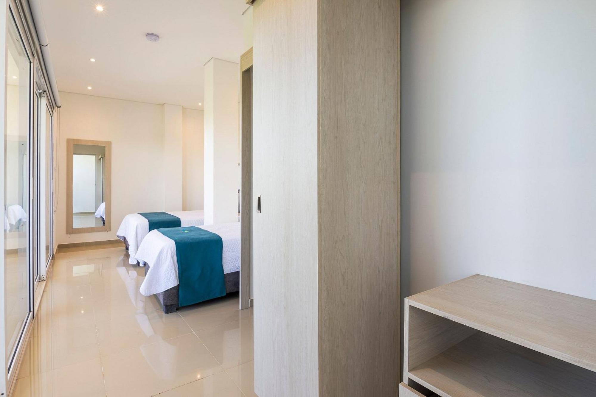Amazing Beach House 13Br W/Pool & Staff Cartagena المظهر الخارجي الصورة