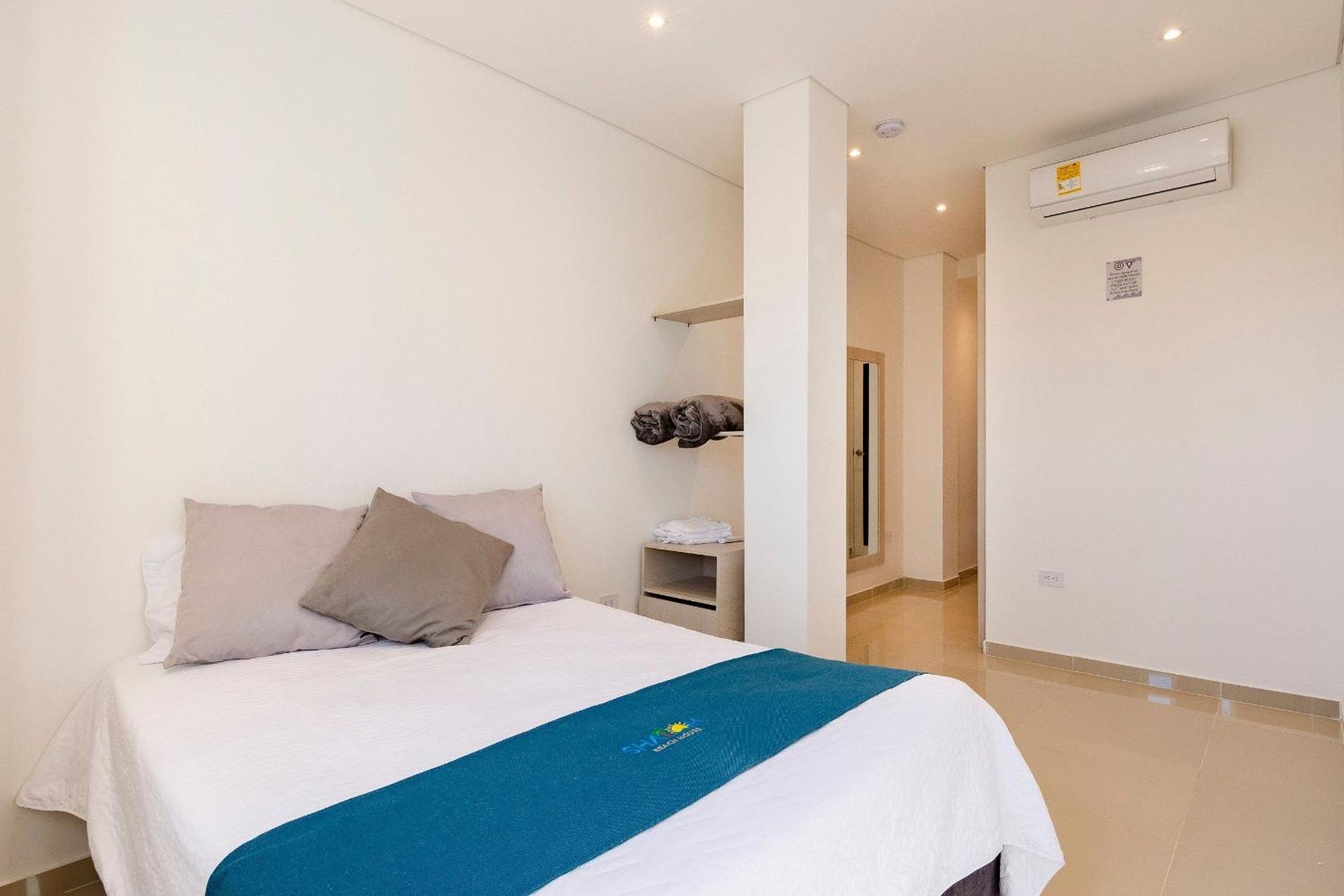 Amazing Beach House 13Br W/Pool & Staff Cartagena المظهر الخارجي الصورة